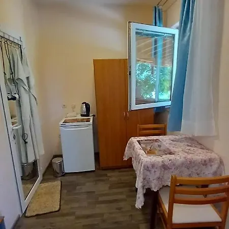 Къща за гости Markela Езерец